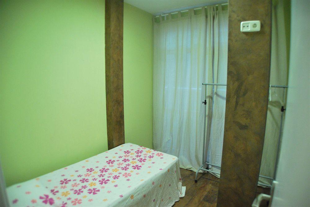 Apartamentos Aqui Me Quedo Madrid Exterior foto