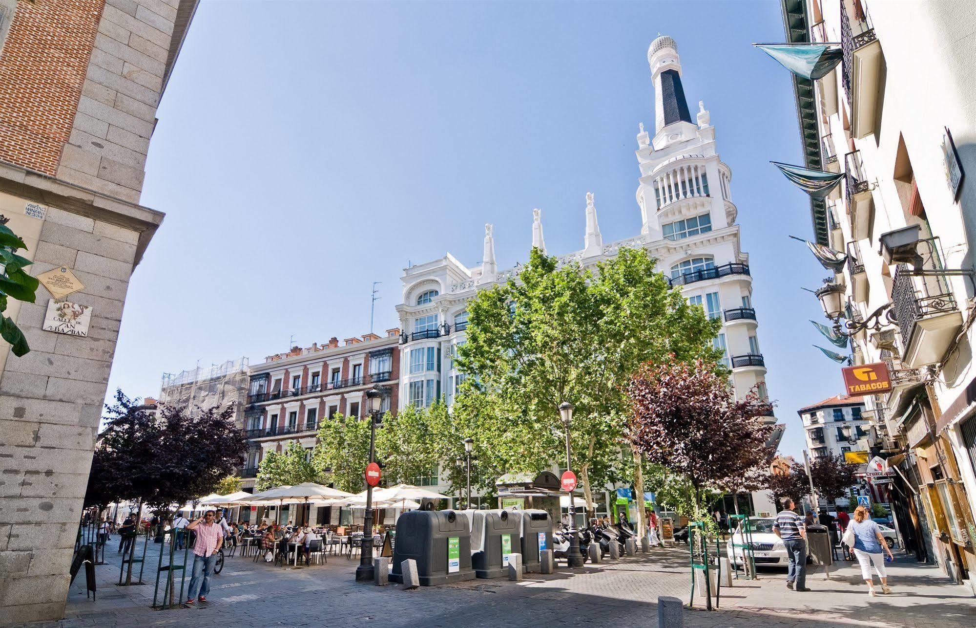 Apartamentos Aqui Me Quedo Madrid Exterior foto